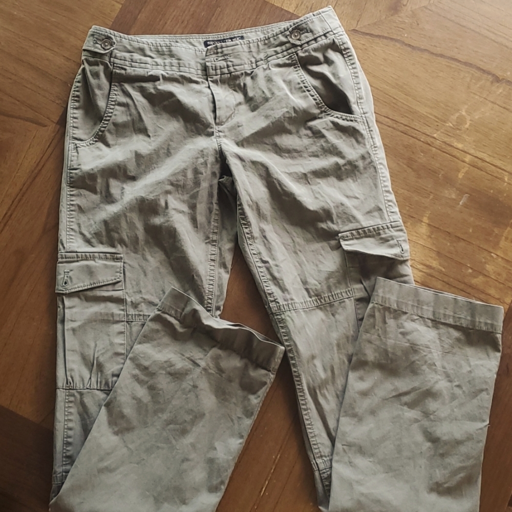Women's cargo pants